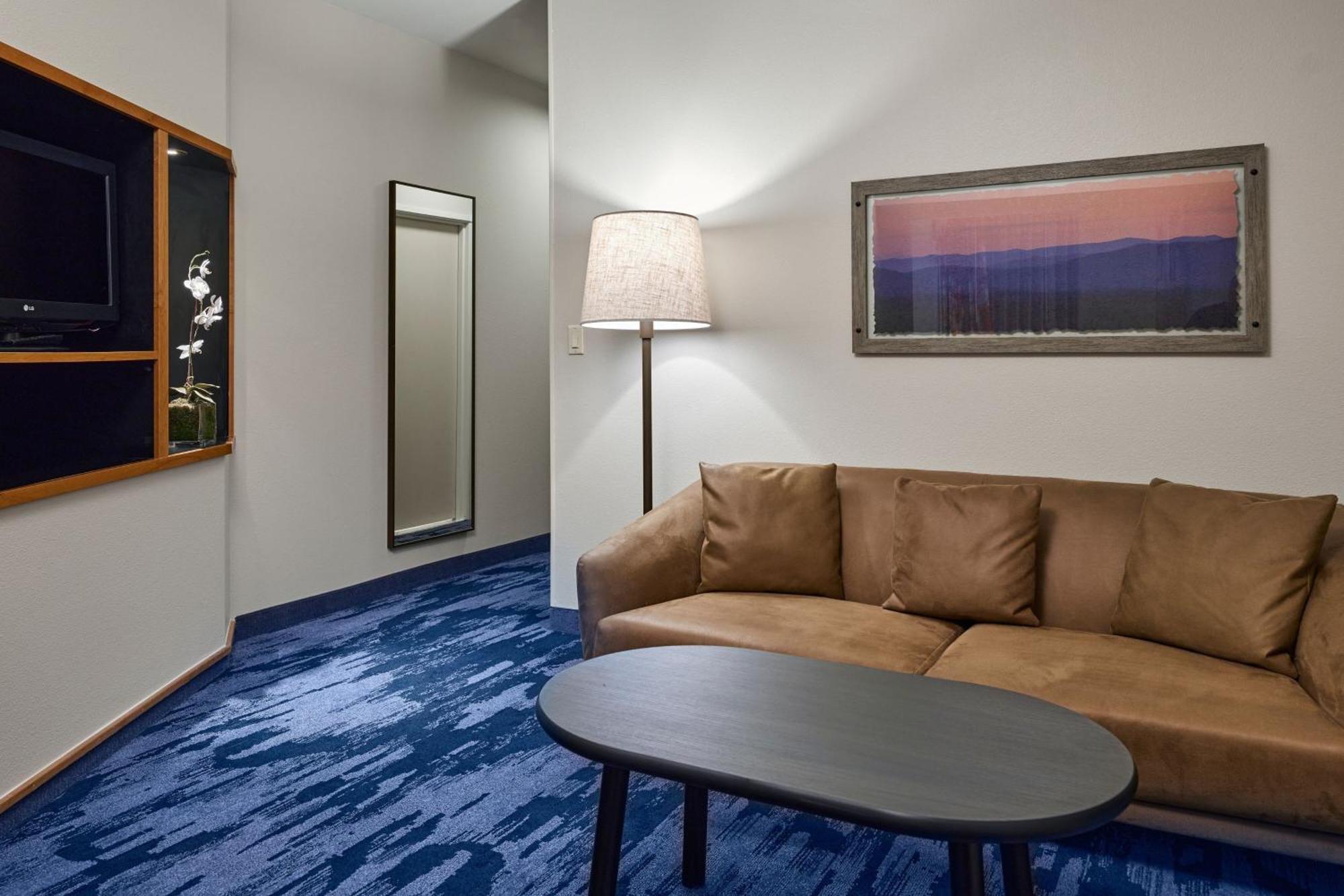 Fairfield Inn & Suites Burlington Eksteriør billede