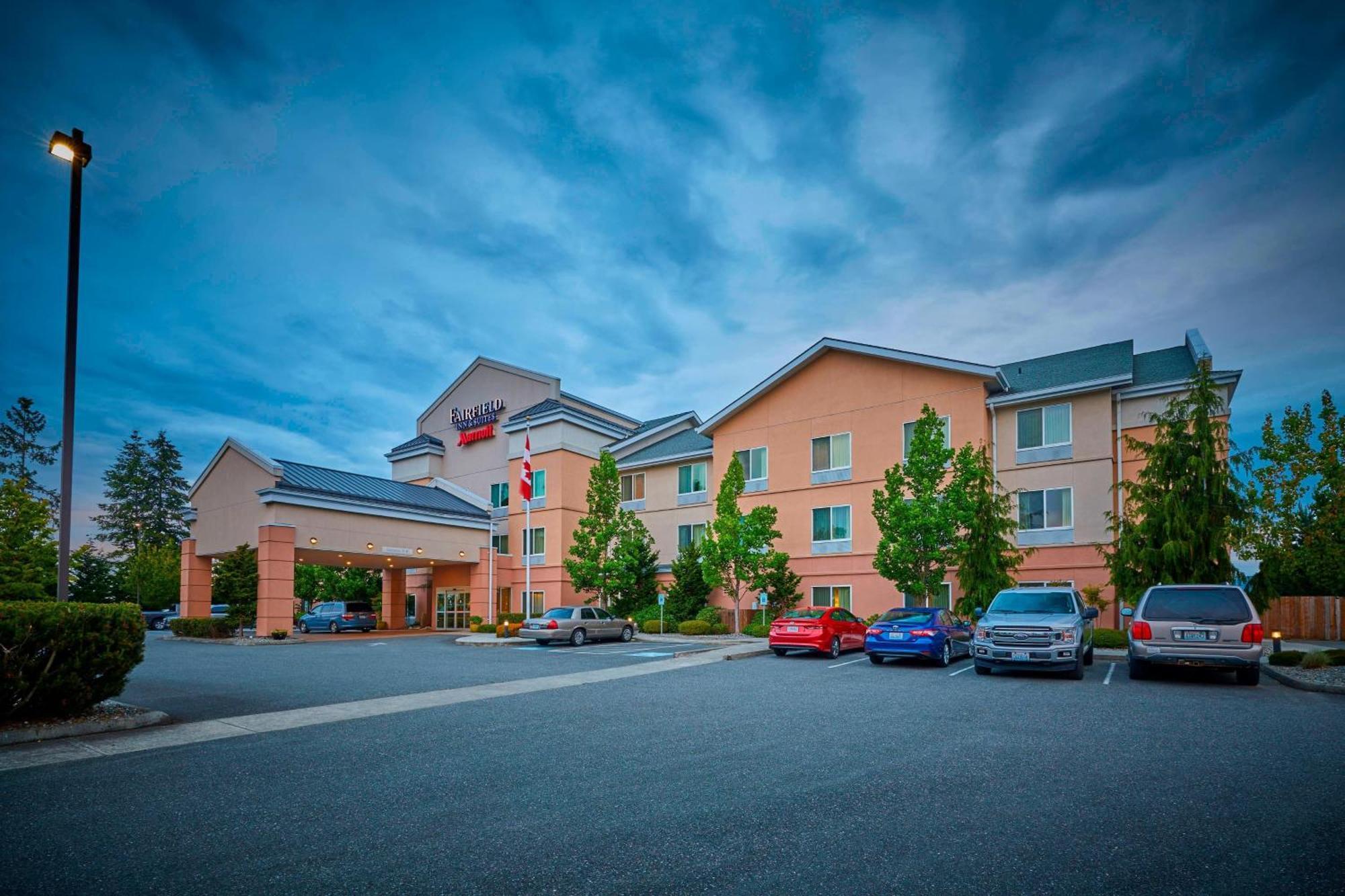Fairfield Inn & Suites Burlington Eksteriør billede