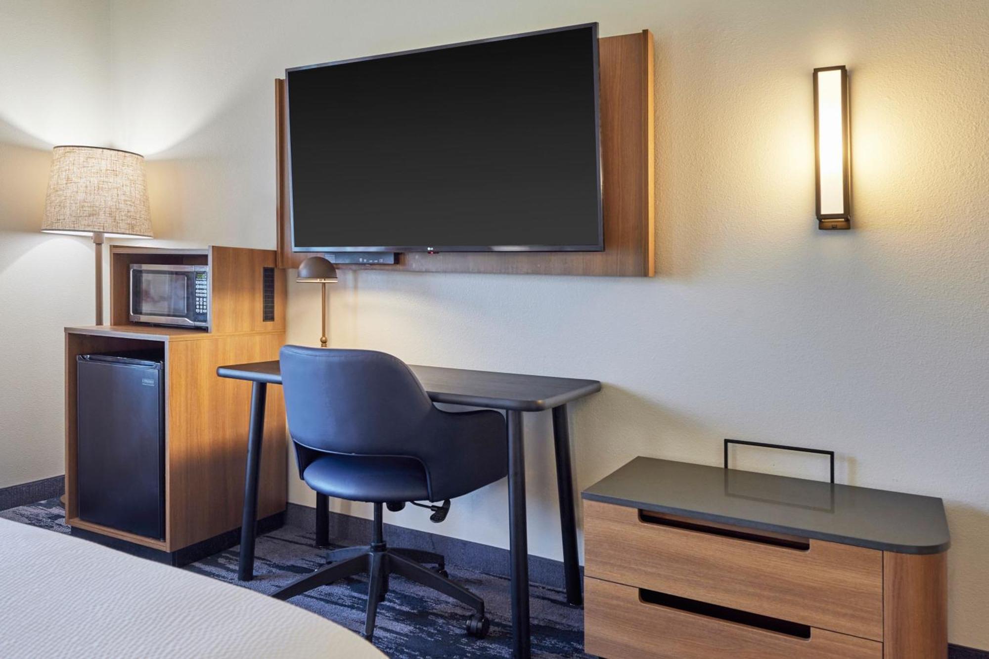 Fairfield Inn & Suites Burlington Eksteriør billede