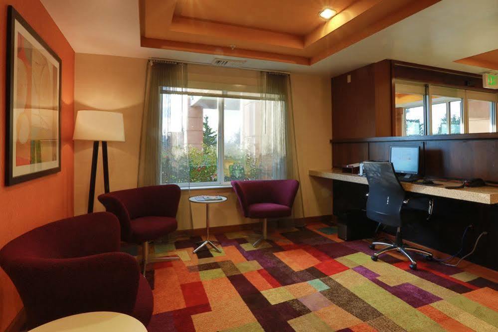 Fairfield Inn & Suites Burlington Eksteriør billede